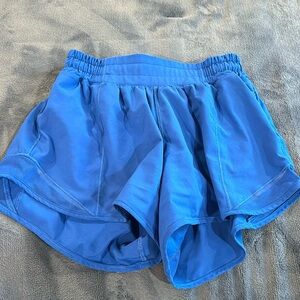 Hotty Hot 4” shorts